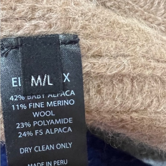 ELEVEN SIX Talia Color Block Poncho Medium/ Large - Picture 5 of 6